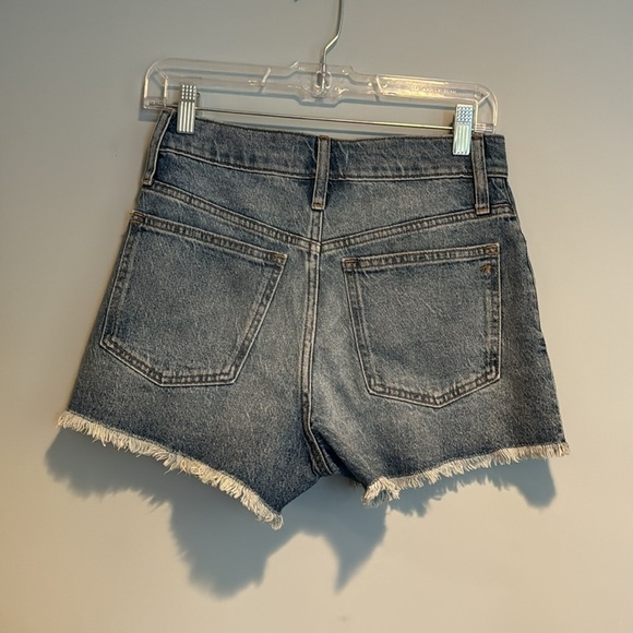 Madewell The Perfect Jean Short in Balsam Wash: TENCEL™ Denim Edition Size 26 - Picture 7 of 11